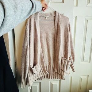 Seven7 beige/peachy cardigan